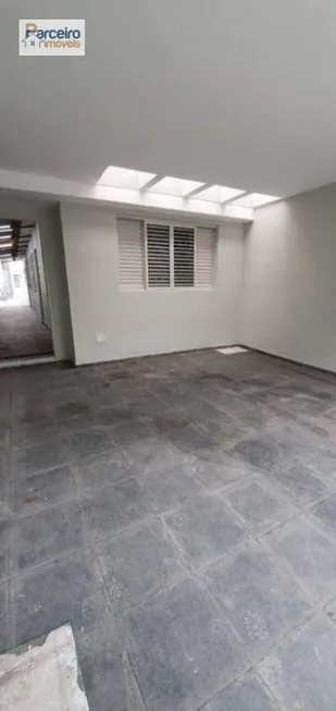 Foto 1 de Casa com 2 Quartos à venda, 100m² em Jardim Nove de Julho, São Paulo