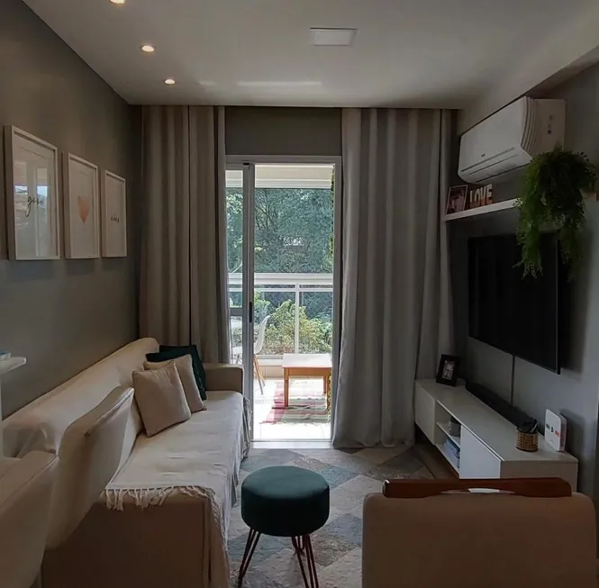 Foto 1 de Apartamento com 3 Quartos à venda, 73m² em Taquara, Rio de Janeiro