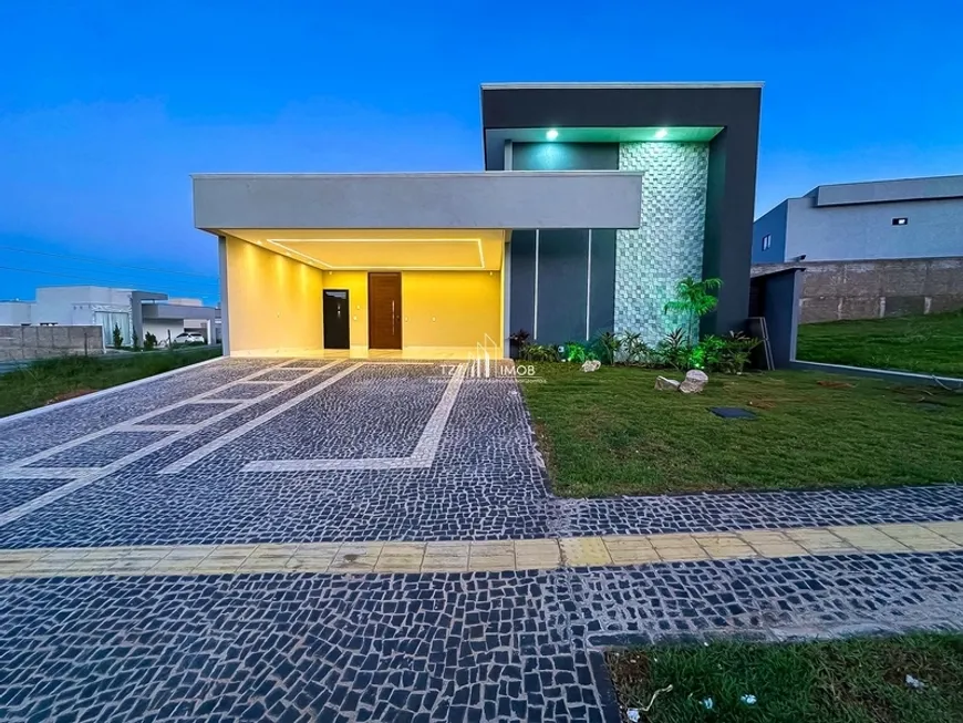 Foto 1 de Casa de Condomínio com 3 Quartos à venda, 196m² em Residencial Balneario, Goiânia