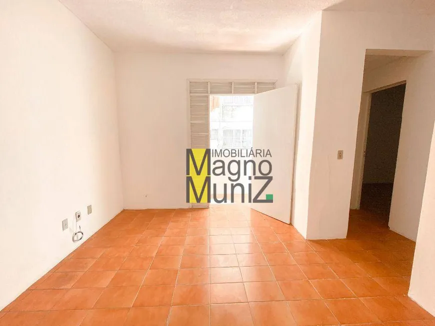 Foto 1 de Apartamento com 2 Quartos para alugar, 52m² em Messejana, Fortaleza