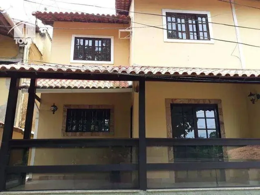 Foto 1 de Casa com 2 Quartos à venda, 70m² em Santa Bárbara, Niterói