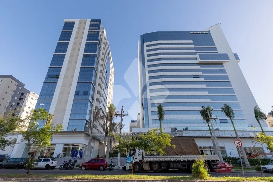 Foto 1 de Sala Comercial à venda, 37m² em Chácara das Pedras, Porto Alegre