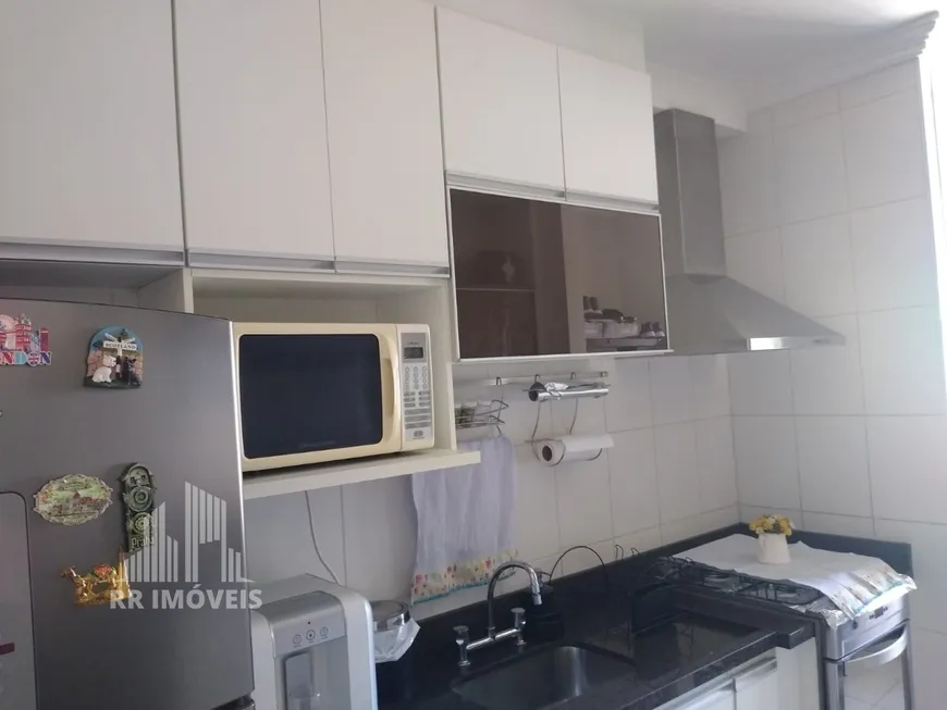 Foto 1 de Apartamento com 2 Quartos à venda, 72m² em Jardim Tupanci, Barueri