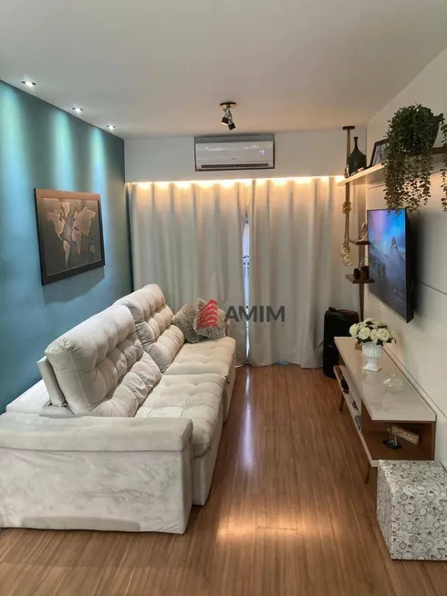 Foto 1 de Apartamento com 2 Quartos à venda, 52m² em Centro, São Gonçalo