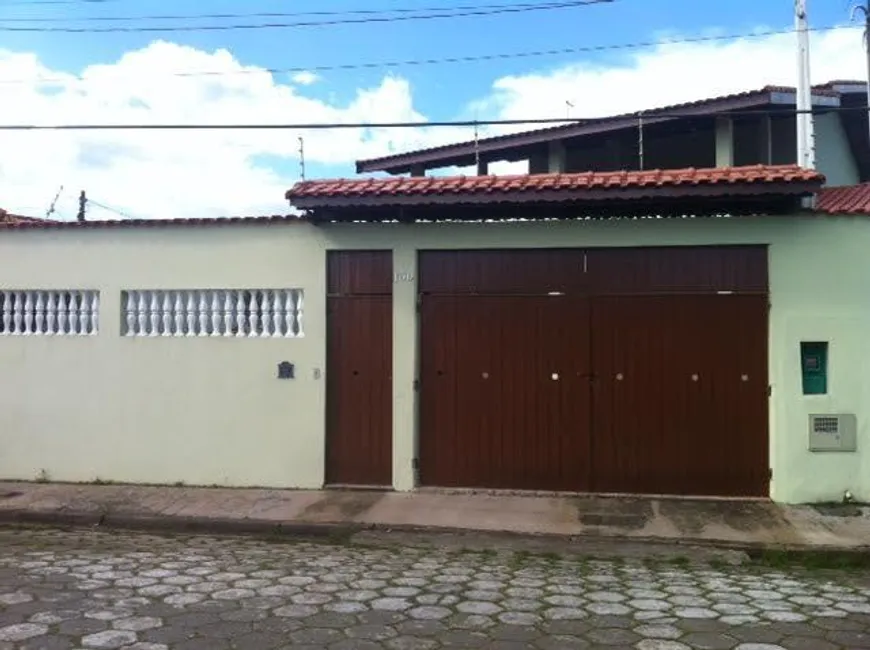 Foto 1 de Casa com 4 Quartos à venda, 284m² em Belas Artes, Itanhaém