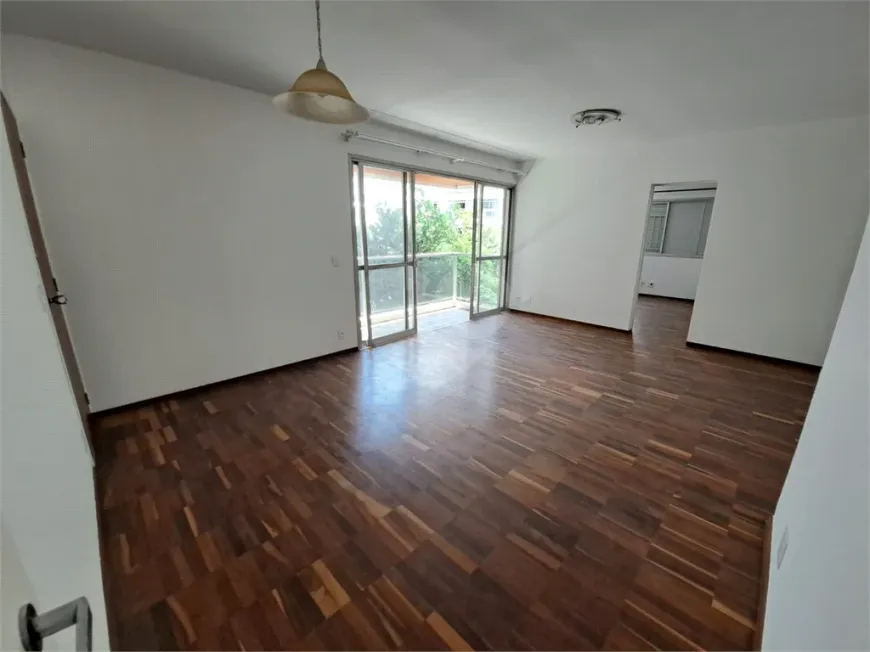 Foto 1 de Apartamento com 4 Quartos à venda, 114m² em Higienópolis, São Paulo