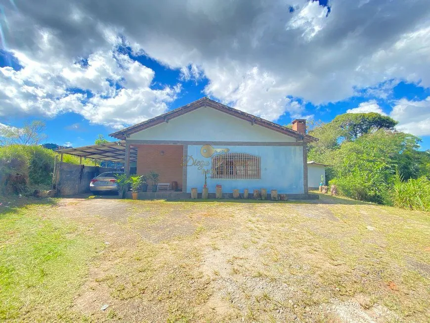 Foto 1 de Casa com 3 Quartos à venda, 1830m² em Pimenteiras, Teresópolis