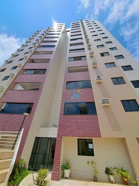 Foto 1 de Apartamento com 3 Quartos à venda, 98m² em Lagoa Nova, Natal