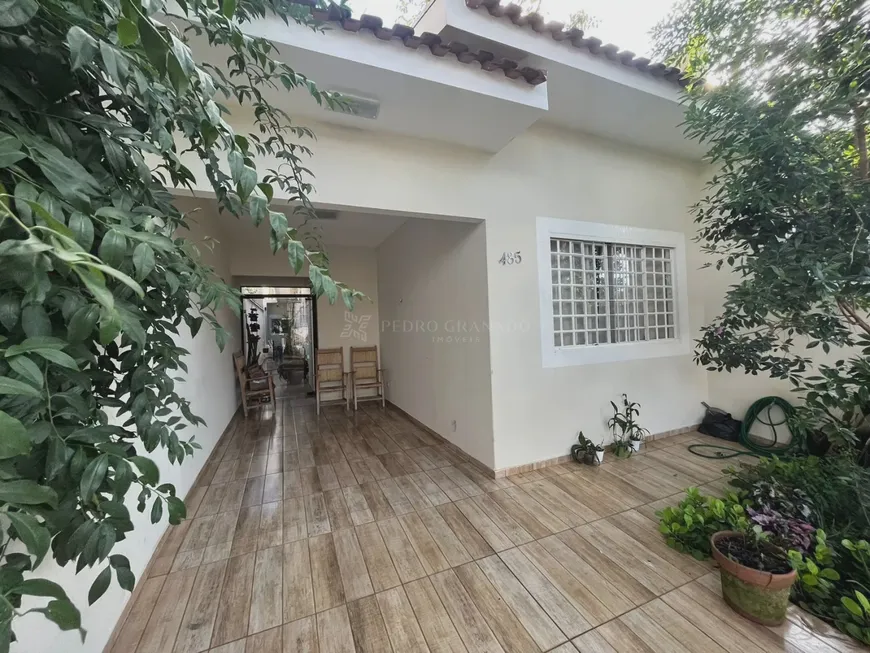 Foto 1 de Casa com 2 Quartos à venda, 111m² em Parque da Gávea, Maringá