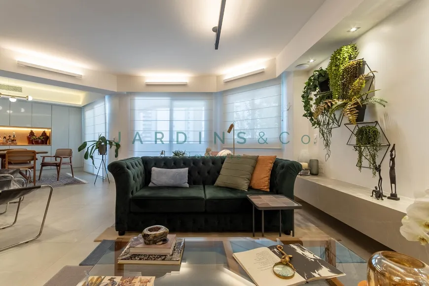 Foto 1 de Apartamento com 2 Quartos à venda, 195m² em Jardim Paulista, São Paulo