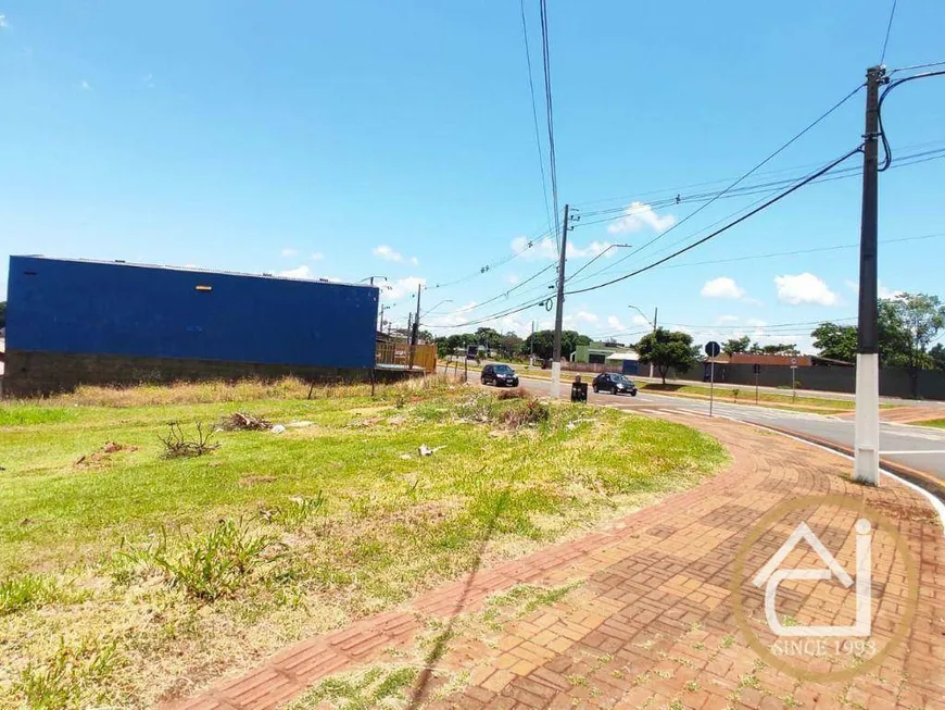 Foto 1 de Lote/Terreno à venda, 1379m² em Conjunto Semiramis Barros Braga, Londrina