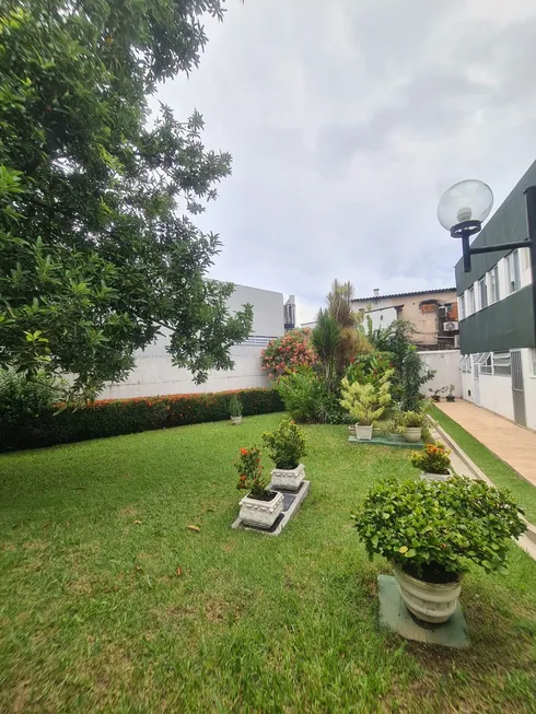 Foto 1 de Casa de Condomínio com 3 Quartos à venda, 110m² em Caminho Das Árvores, Salvador
