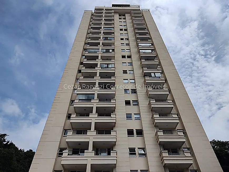 Foto 1 de Apartamento com 1 Quarto para alugar, 40m² em Passos, Juiz de Fora