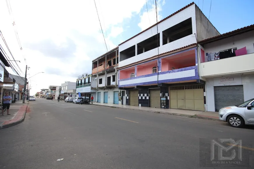 Foto 1 de Prédio Comercial com 3 Quartos à venda, 630m² em Nova Carapina, Serra