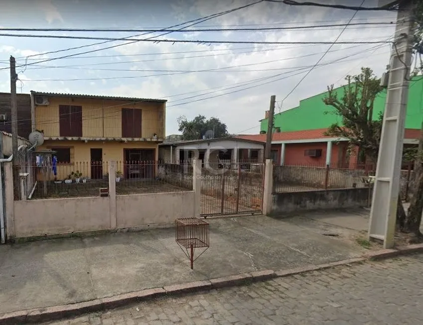 Foto 1 de Sobrado com 3 Quartos à venda, 173m² em Santa Rosa de Lima, Porto Alegre