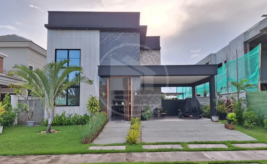 Foto 1 de Casa de Condomínio com 5 Quartos à venda, 300m² em Cidade Alpha, Eusébio