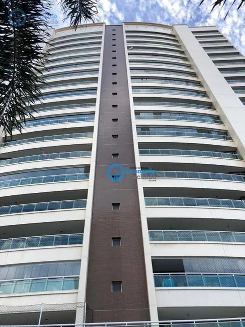 Foto 1 de Apartamento com 4 Quartos à venda, 165m² em Guararapes, Fortaleza