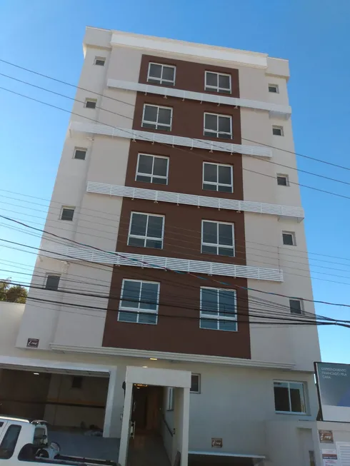 Foto 1 de Apartamento com 2 Quartos à venda, 60m² em Conta Dinheiro, Lages