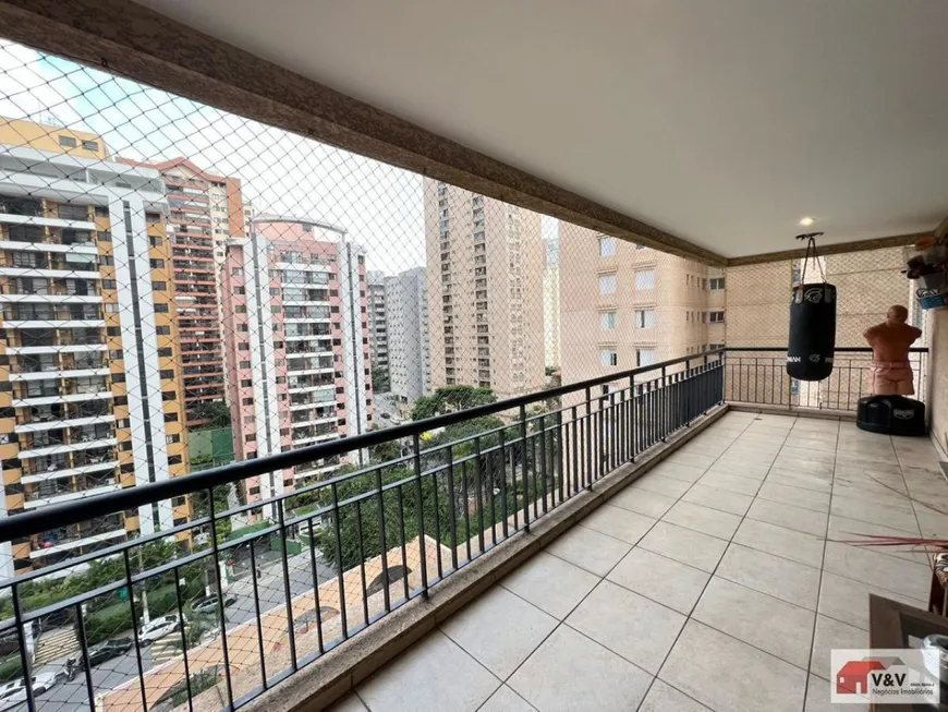 Foto 1 de Apartamento com 3 Quartos à venda, 167m² em Brooklin, São Paulo