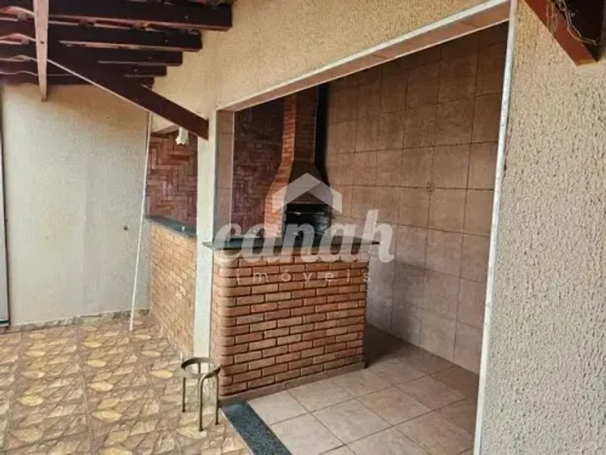 Foto 1 de Casa com 2 Quartos à venda, 244m² em Presidente Dutra, Ribeirão Preto