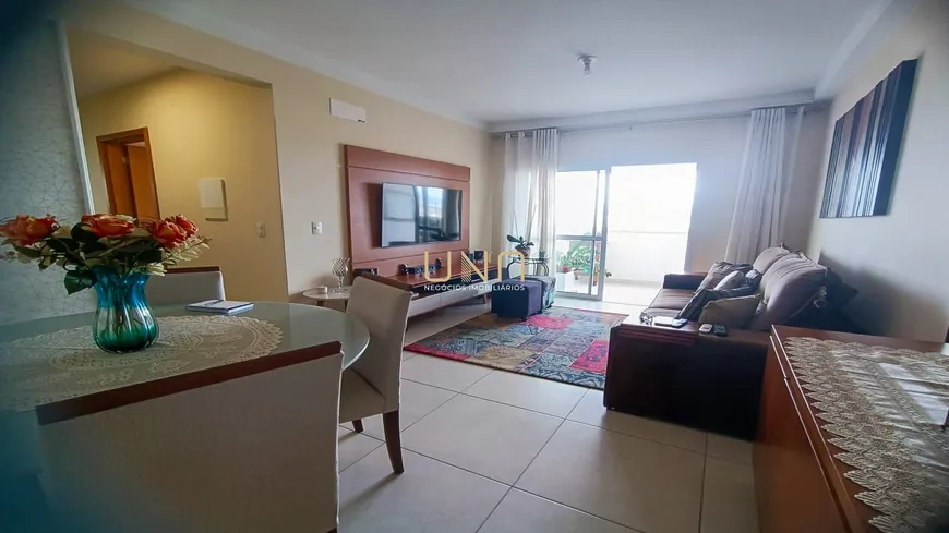 Foto 1 de Apartamento com 3 Quartos à venda, 91m² em Barreiros, São José