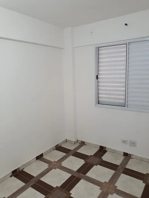 Foto 1 de Apartamento com 2 Quartos para alugar, 45m² em Vila Taquari, São Paulo