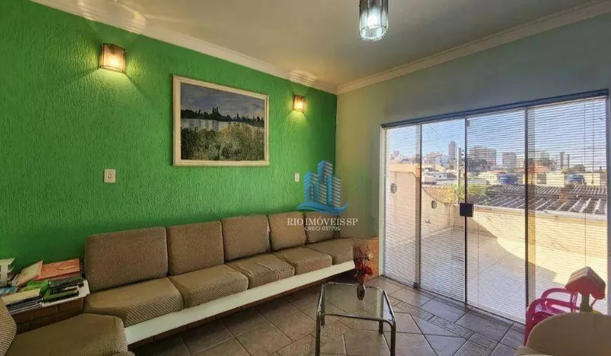 Foto 1 de Sobrado com 4 Quartos para venda ou aluguel, 360m² em Campestre, Santo André
