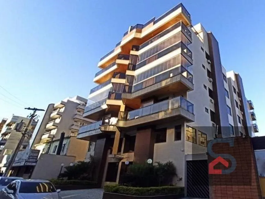 Foto 1 de Apartamento com 3 Quartos à venda, 143m² em Vila Nova, Cabo Frio