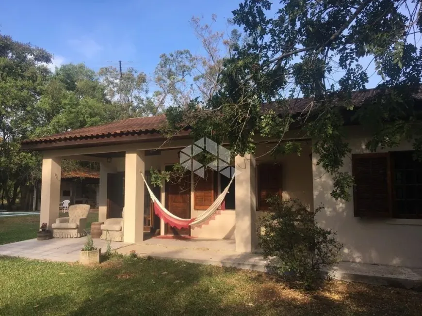 Foto 1 de Fazenda/Sítio com 2 Quartos à venda, 110m² em Guaíba Country Club, Eldorado do Sul