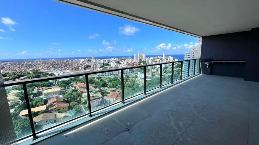 Foto 1 de Apartamento com 4 Quartos à venda, 230m² em Horto Florestal, Salvador
