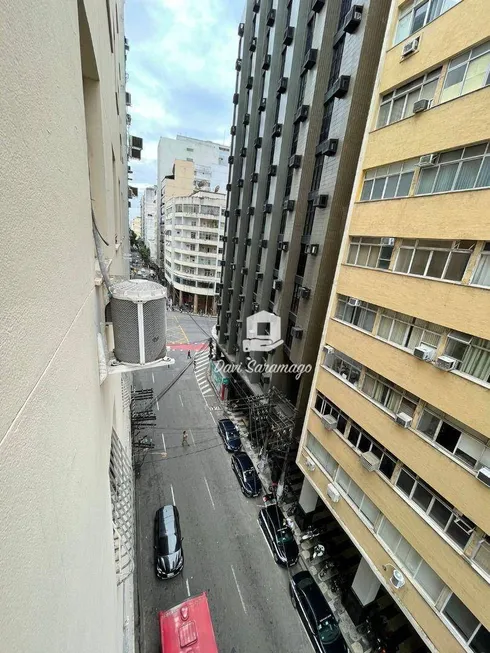 Foto 1 de Apartamento com 2 Quartos à venda, 54m² em Centro, Niterói