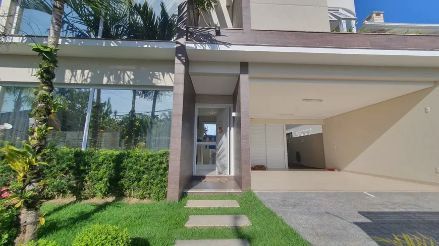 Foto 1 de Casa com 3 Quartos à venda, 204m² em Córrego Grande, Florianópolis