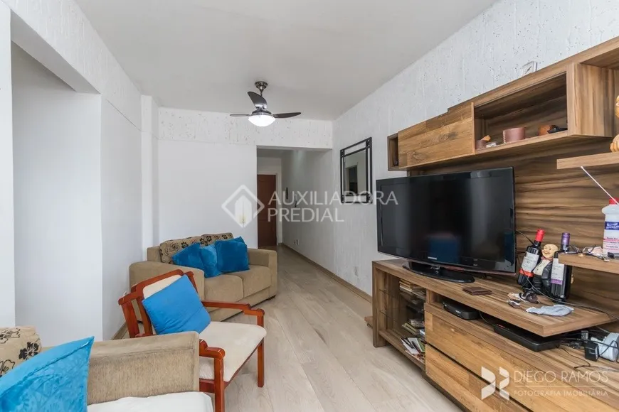 Foto 1 de Apartamento com 3 Quartos à venda, 87m² em Vila Assunção, Porto Alegre