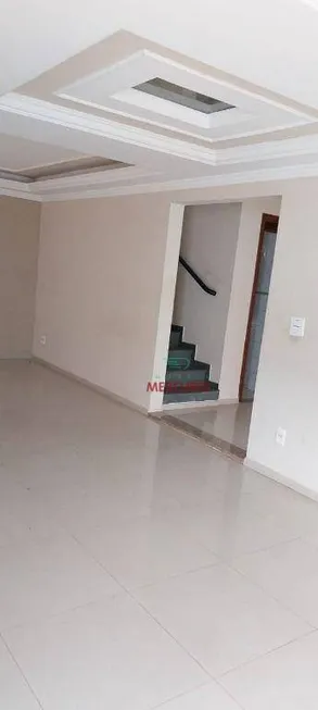 Foto 1 de Sobrado com 4 Quartos à venda, 239m² em Parque Jardim Europa, Bauru