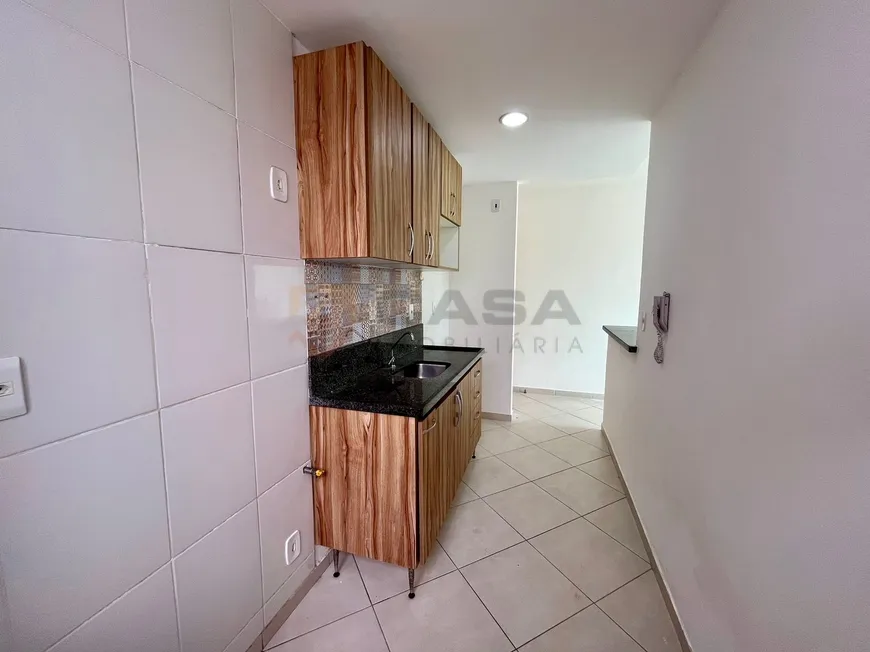 Foto 1 de Apartamento com 2 Quartos à venda, 51m² em Castelandia, Serra
