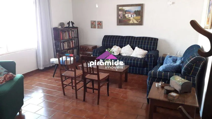 Foto 1 de Casa com 3 Quartos à venda, 173m² em Monte Castelo, São José dos Campos