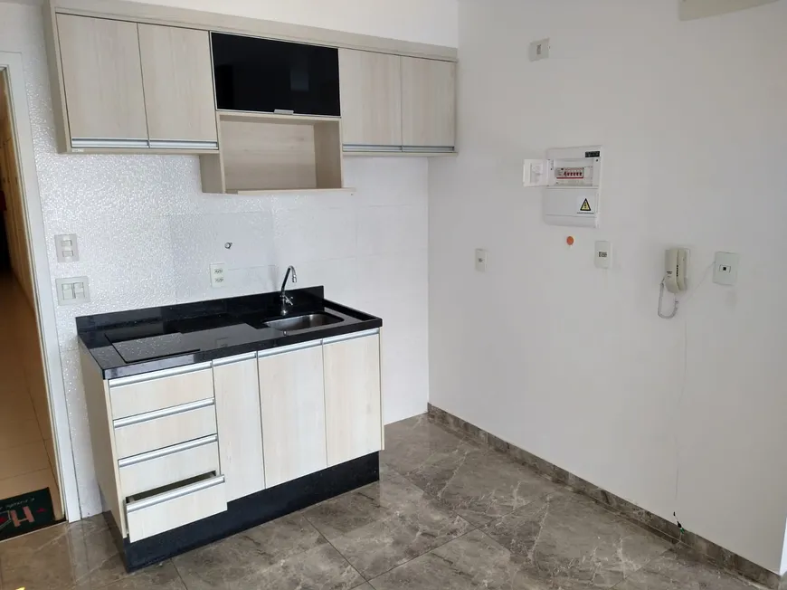 Foto 1 de Apartamento com 1 Quarto para alugar, 38m² em Jardim Flor da Montanha, Guarulhos