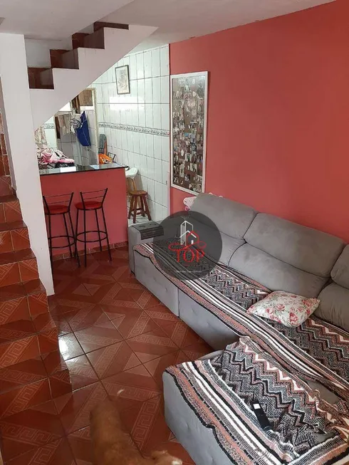 Foto 1 de Casa com 2 Quartos à venda, 69m² em Jardim Santo Andre, Santo André