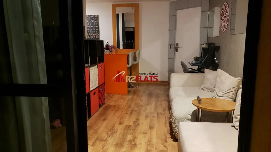 Foto 1 de Flat com 1 Quarto para alugar, 33m² em Moema, São Paulo