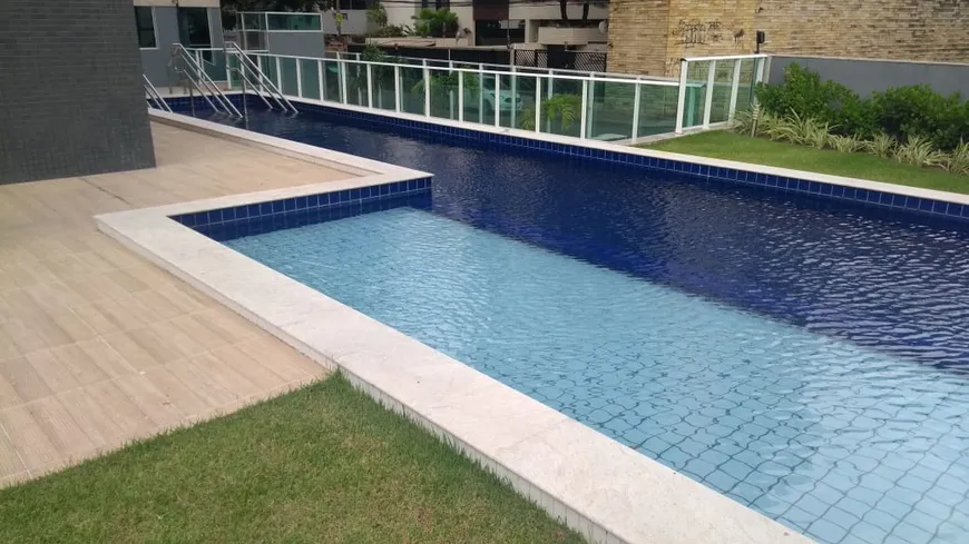 Foto 1 de Apartamento com 4 Quartos à venda, 152m² em Boa Viagem, Recife