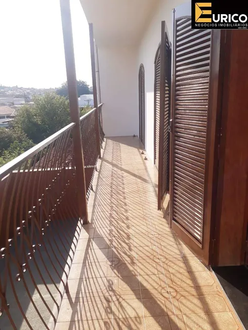 Foto 1 de Casa com 3 Quartos à venda, 320m² em Centro, Vinhedo