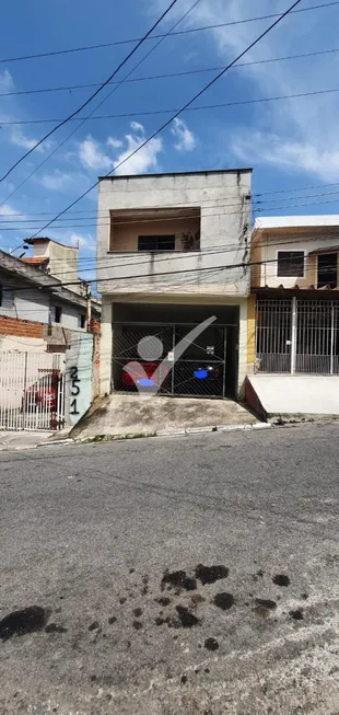 Foto 1 de Sobrado com 6 Quartos à venda, 180m² em Vila Guarani, São Paulo