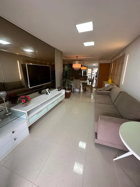 Foto 1 de Apartamento com 3 Quartos à venda, 118m² em Jatiúca, Maceió