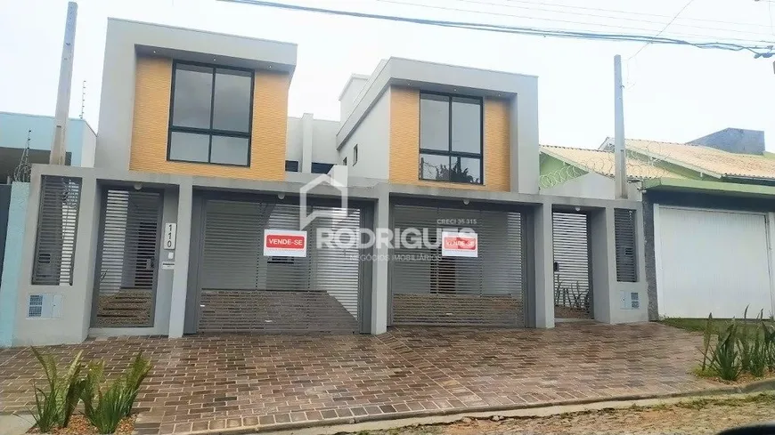 Foto 1 de Sobrado com 3 Quartos à venda, 164m² em Padre Reus, São Leopoldo