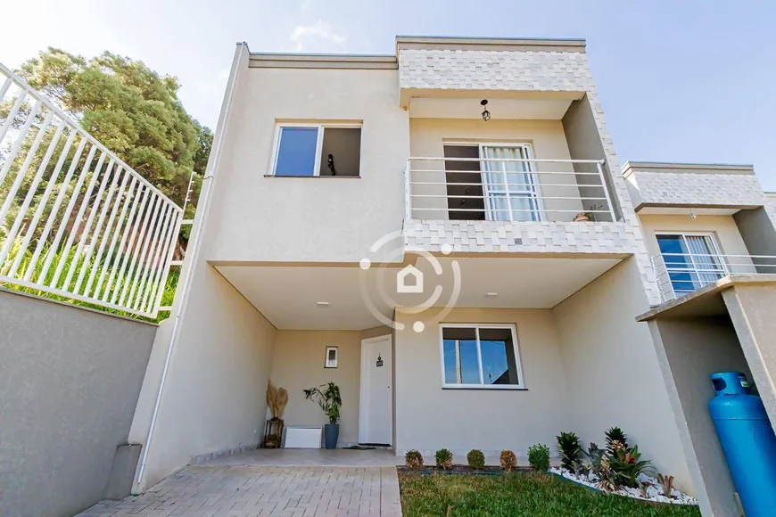 Foto 1 de Sobrado com 3 Quartos à venda, 108m² em Boa Vista, Curitiba