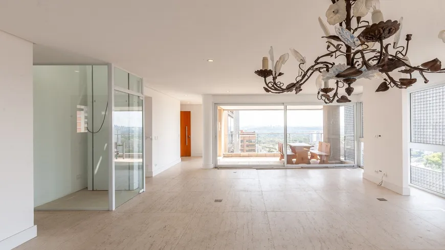 Foto 1 de Apartamento com 3 Quartos à venda, 256m² em Pinheiros, São Paulo