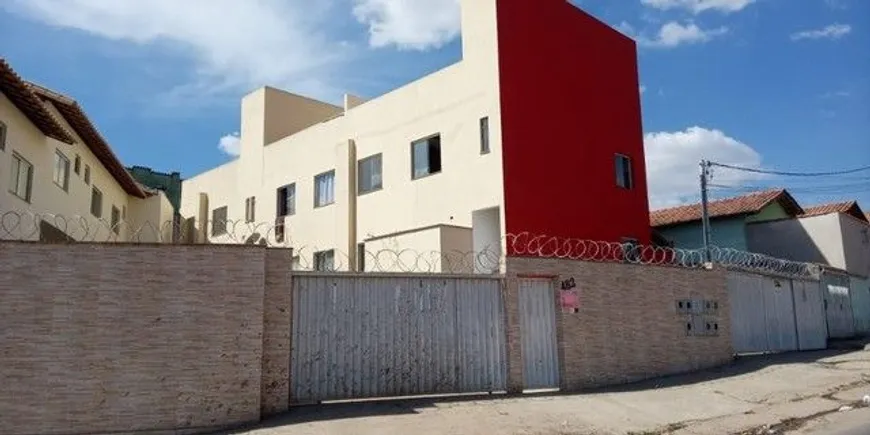 Foto 1 de Apartamento com 2 Quartos à venda, 520m² em São Pedro, Esmeraldas