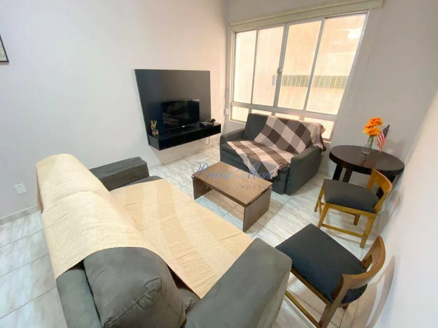 Foto 1 de Apartamento com 1 Quarto à venda, 55m² em Praia das Pitangueiras, Guarujá