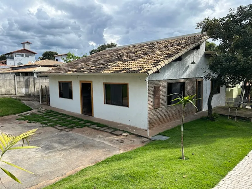 Foto 1 de Casa de Condomínio com 8 Quartos à venda, 450m² em Condomínio Vale do Ouro, Ribeirão das Neves