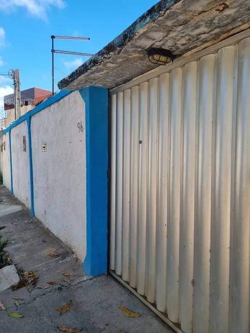 Foto 1 de Casa com 3 Quartos à venda, 100m² em Bultrins, Olinda